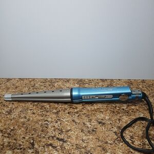 BaByliss Nano Titanium Blue and Silver Curling Wand